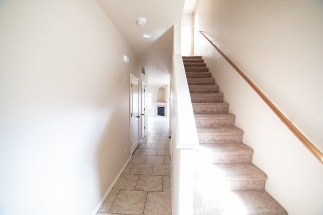 Photo - Newer Construction Townhome in Canby