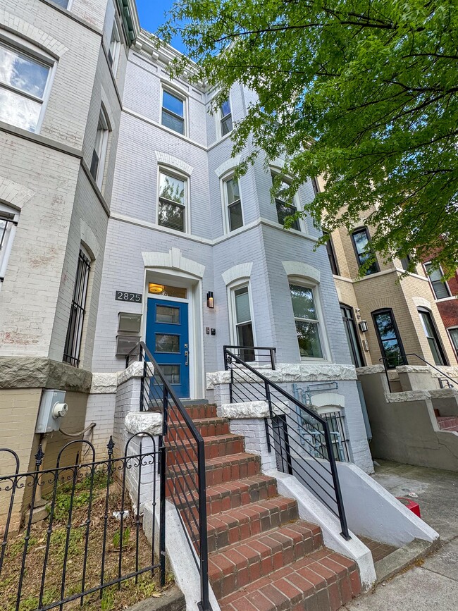 Photo - 2825 11th St NW