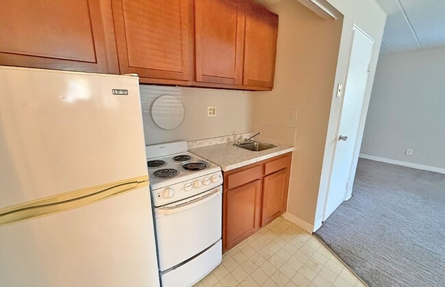Building Photo - 331 Shiloh St Unit 331-01
