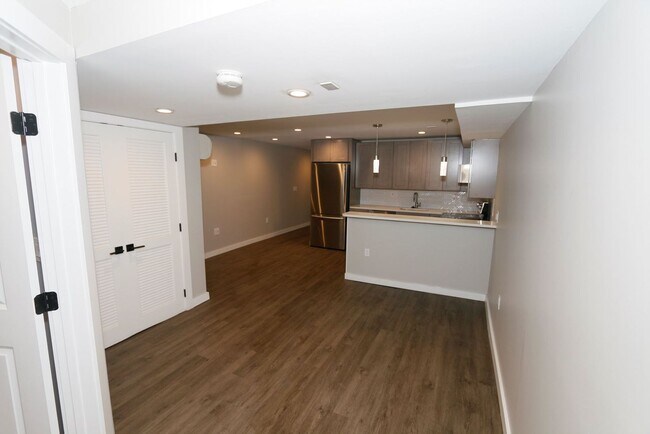 Photo - 53 U St NW Unidad bsmt