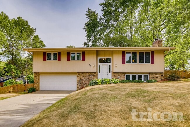 Photo - 9241 34th Ave N