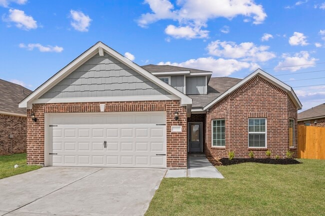 Building Photo - 15695 Honey Cv Dr Rental
