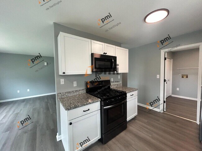 5930 Fiesta Ave Unit D
