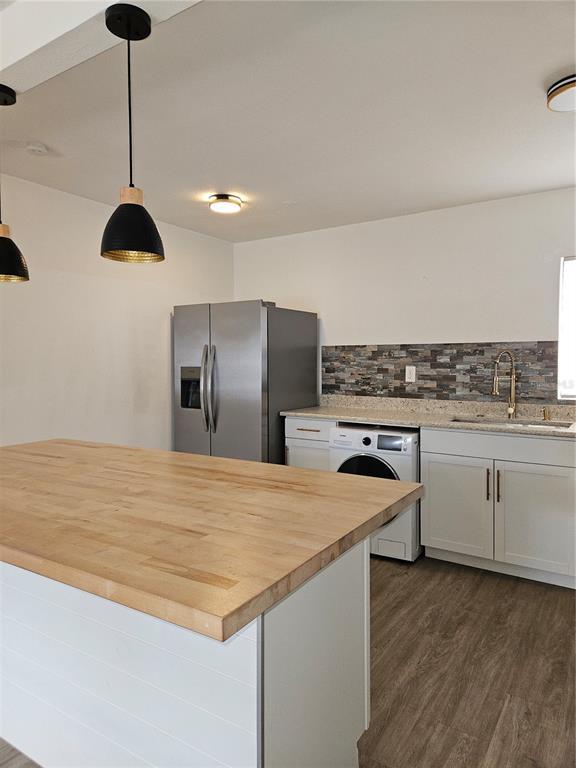 Photo - 415 W Oak Dr