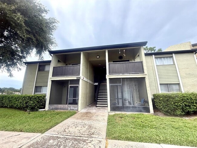 Building Photo - 926 N Lake Destiny Rd Unit F