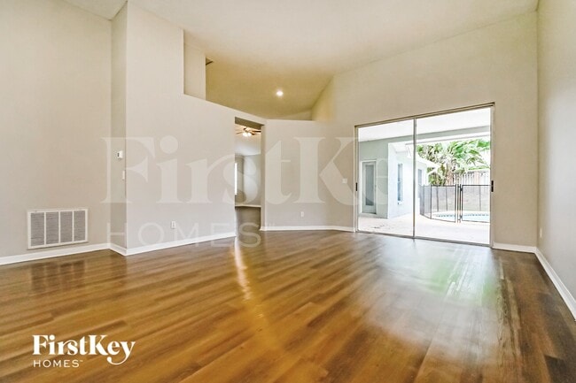 Photo - 4413 Winding River Dr