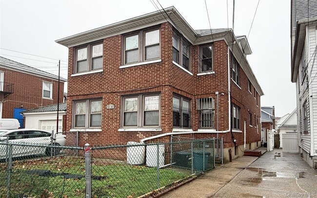 Building Photo - 33-30 145th Pl