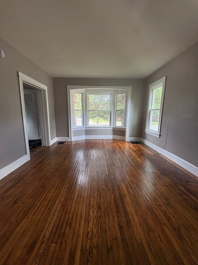 Photo - Charming Three Bedroom Townhouse!