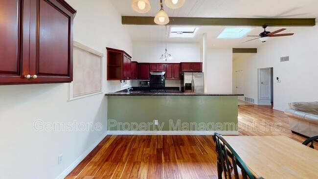 Photo - 4918 Chaparral Way