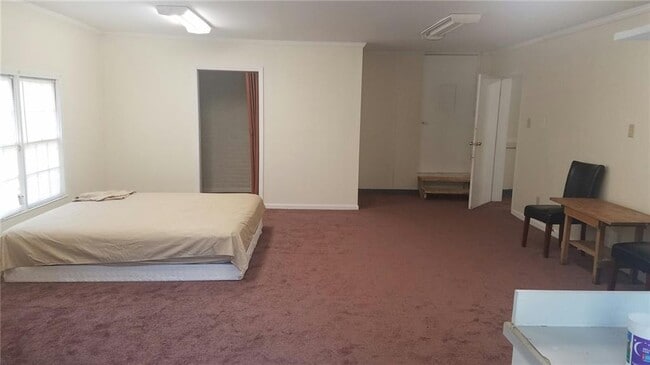 Photo - 1732 Cooledge Rd