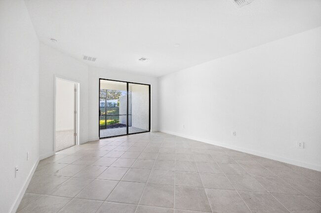 Photo - 15810 Sunny Day Dr