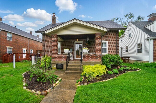 Photo - 3000 Hillside Ave