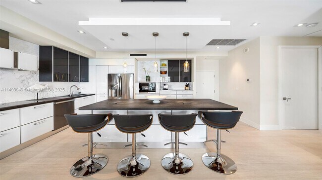 Photo - 2301 Collins Ave Unit 1609