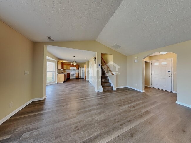 Photo - 3132 Summit Run Dr