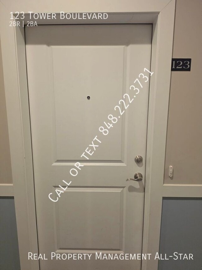 Photo - 123 Tower Blvd