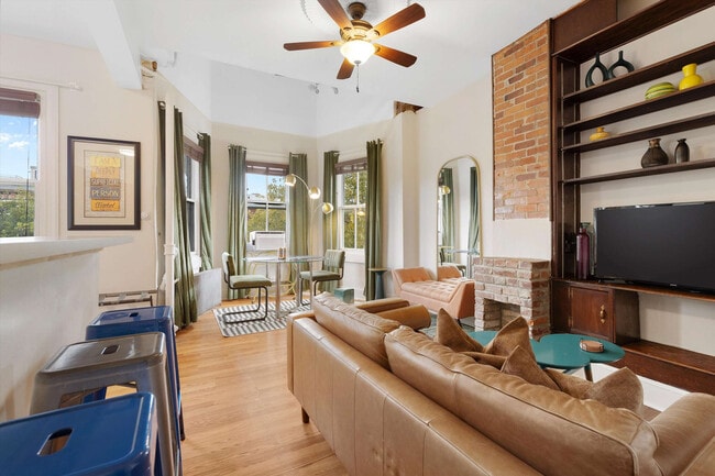 Building Photo - 1503 Q St NW Rental