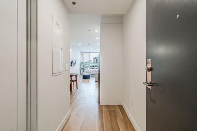 Photo - 1230 R. Bishop Unit 706