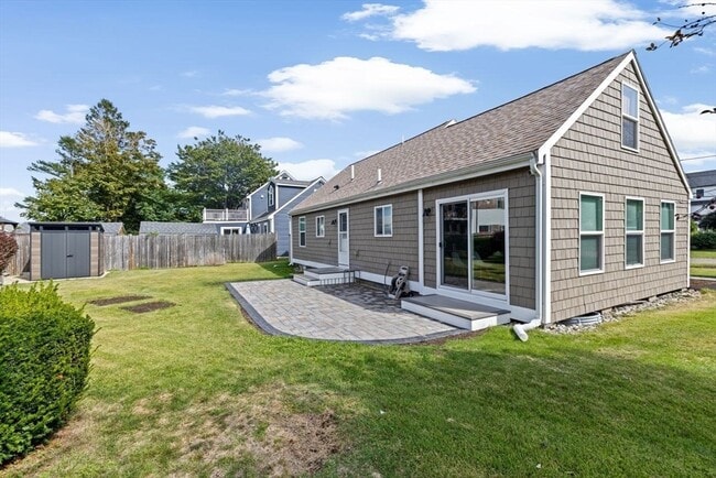 15 Packard Ave