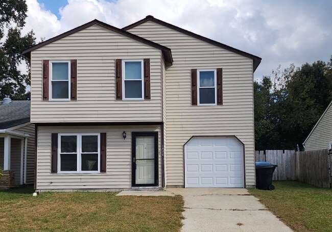 Building Photo - Rosemont Forest