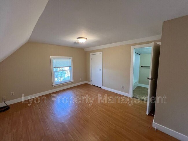 Photo - 32 Baxter St Unit 3