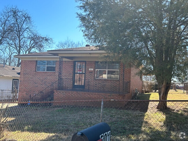 Building Photo - 501 Jerry Coleman St Rental