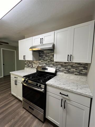 Photo - 3702 Larry St