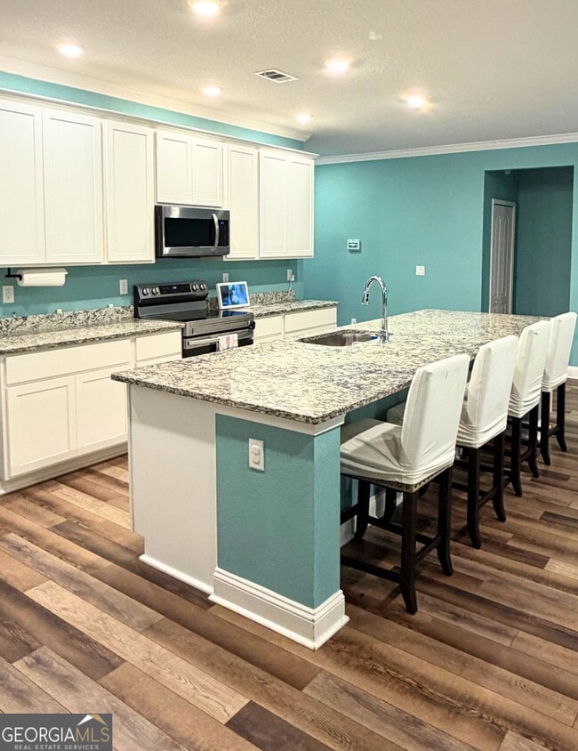 Photo - 208 Boatsman Way