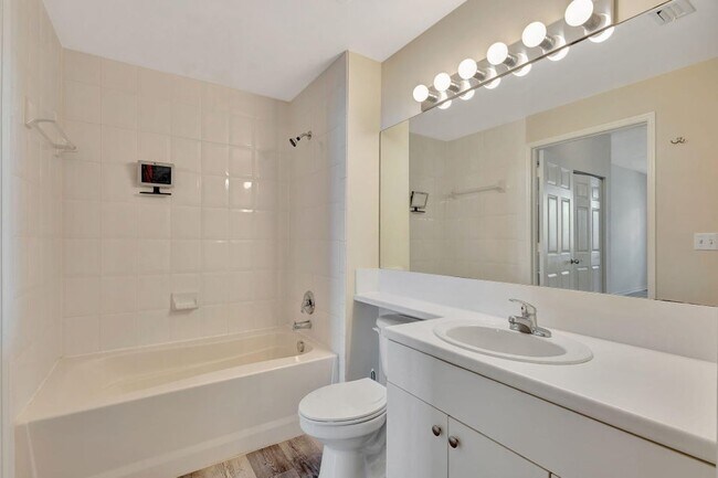 Photo - 616 Clearwater Park Rd Unit 1013