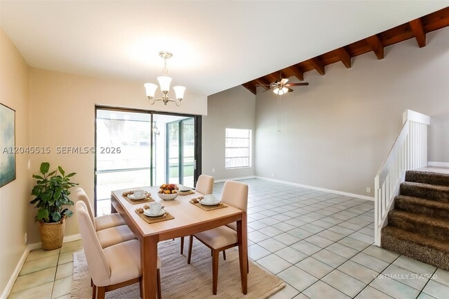 Photo - 1430 W Sandpiper Cir