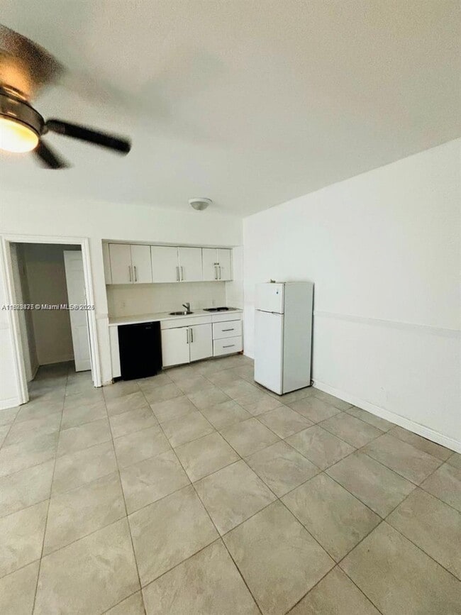 Building Photo - 1021 Euclid Ave Unit 4 Rental
