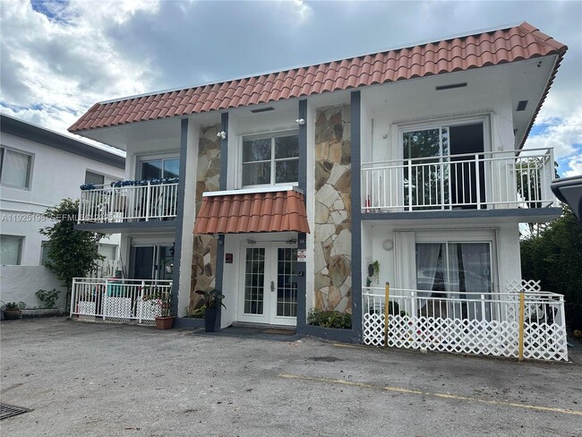 Building Photo - 748 82nd St Unit 1