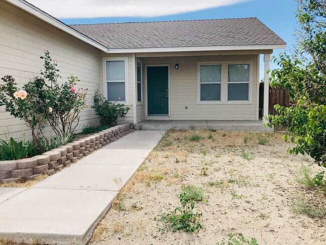 Photo - Charming 3 Bedroom