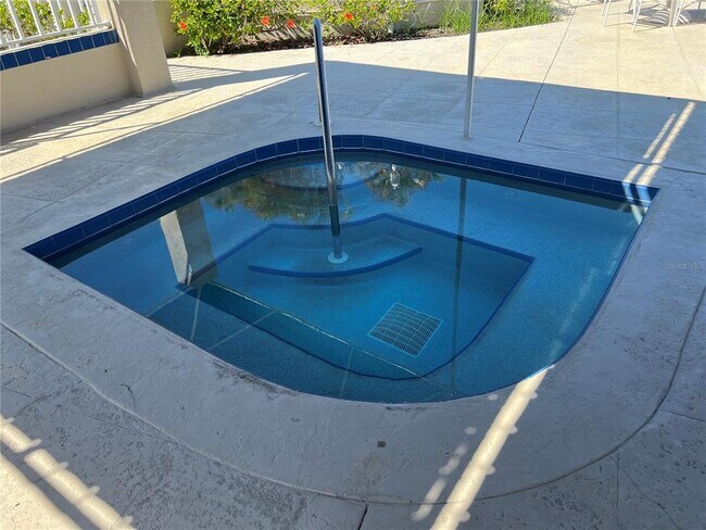 Photo - 6100 Bahia Del Mar Cir Unidad 107