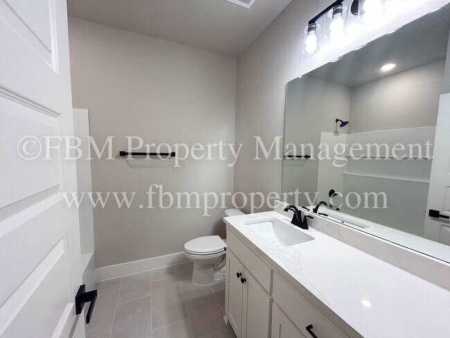 Photo - 933 Cooksey Ct