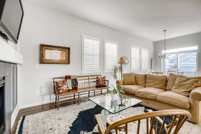 Photo - 1020 Ulster St