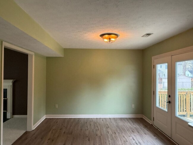 Photo - Charming 3-Bedroom Home in Newport News! "ASK ABOUT OUR ZERO DEPOSIT"