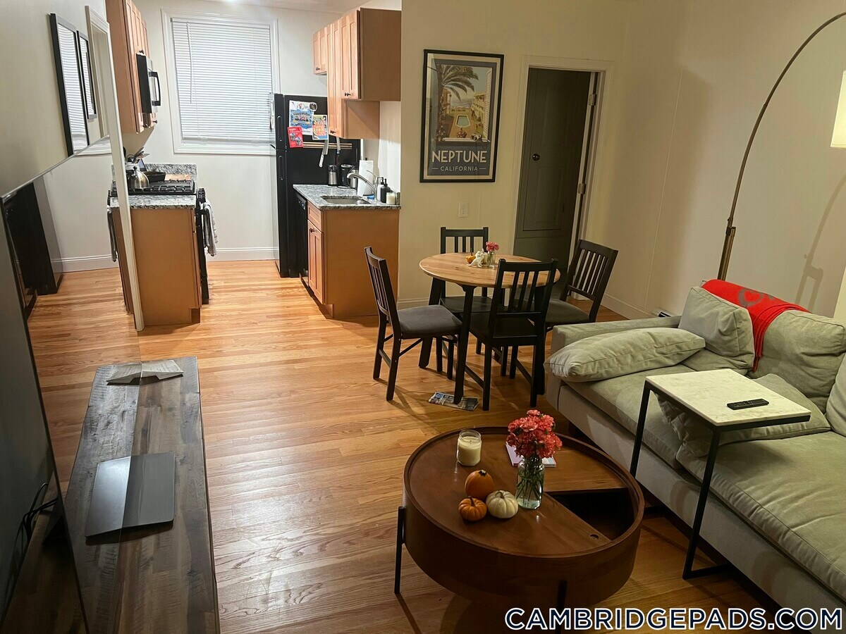 Photo - 82 Sacramento St Unit 3