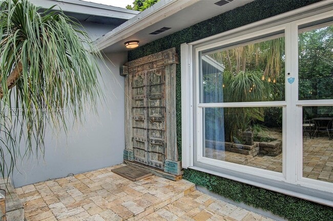 Photo - 1124 NW 15th Ct House