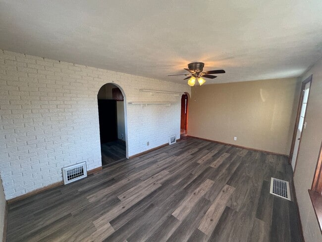 Photo - Cozy 2-Bedroom Home In a Peaceful Neighborhood!