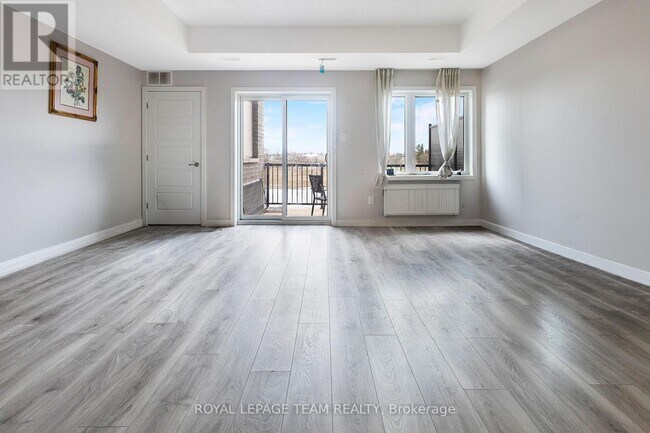 Photo - 966 Chapman Mills Dr