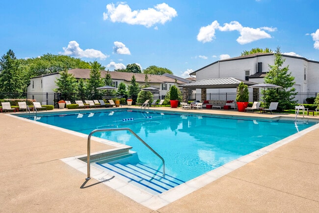 Residences at Arlington Heights