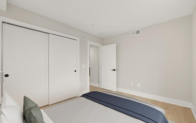 Photo - 919 12th St NE Unidad 201