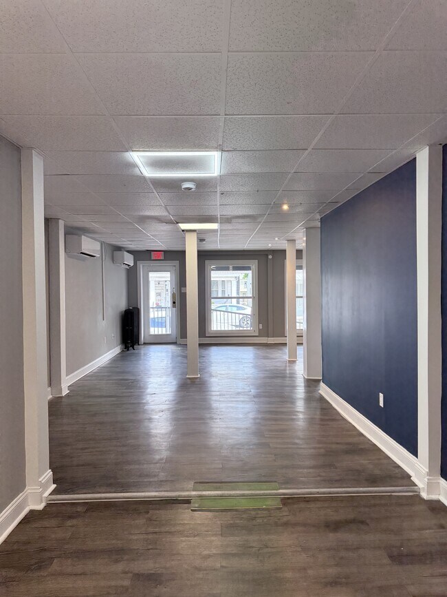 632 Main St Unidad Commercial