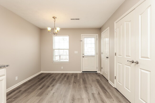 Photo - 1225 Eastwoods Dr