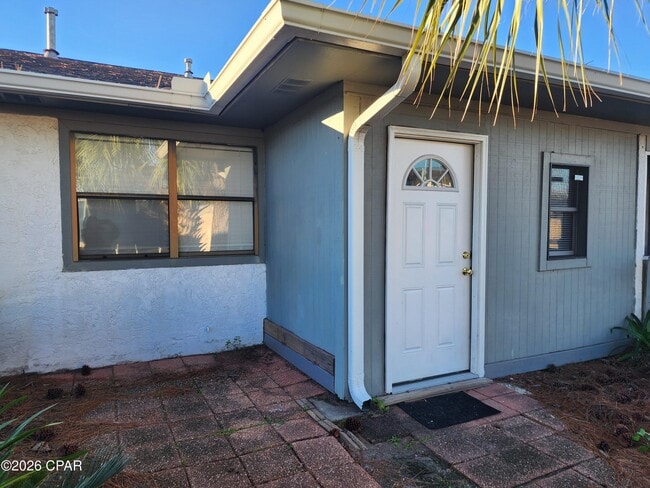 Photo - 6568 Harbour Blvd