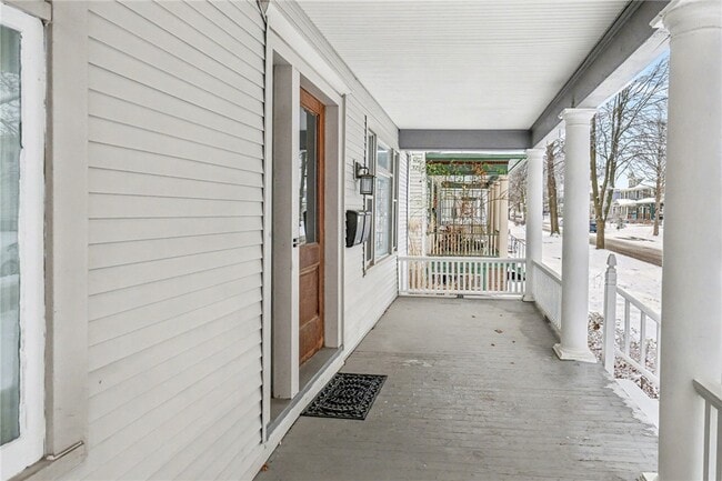 Photo - 30 Shepard St