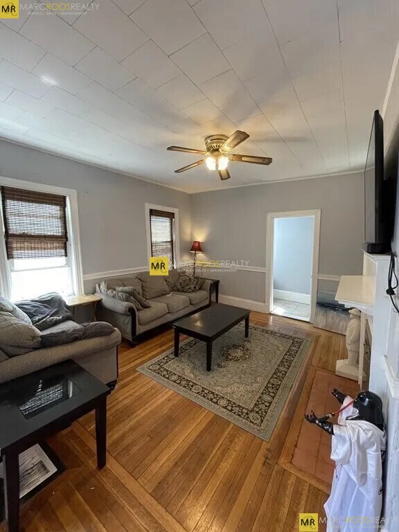 Photo - 34 Newcastle Rd Unidad - Rental