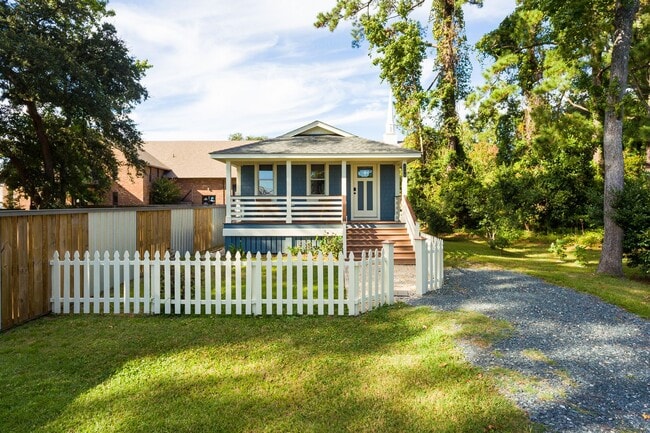 Photo - One bedroom home for rent in Manteo