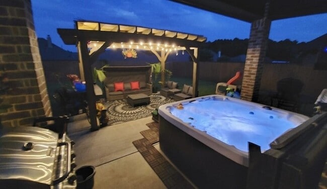 Photo - 7352 Kingsport Ln