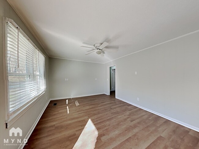 Photo - 1840 Westridge Dr